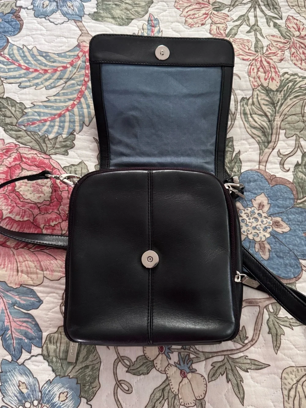 Vintage Hobo International Classic Black Leather Crossbody Bag